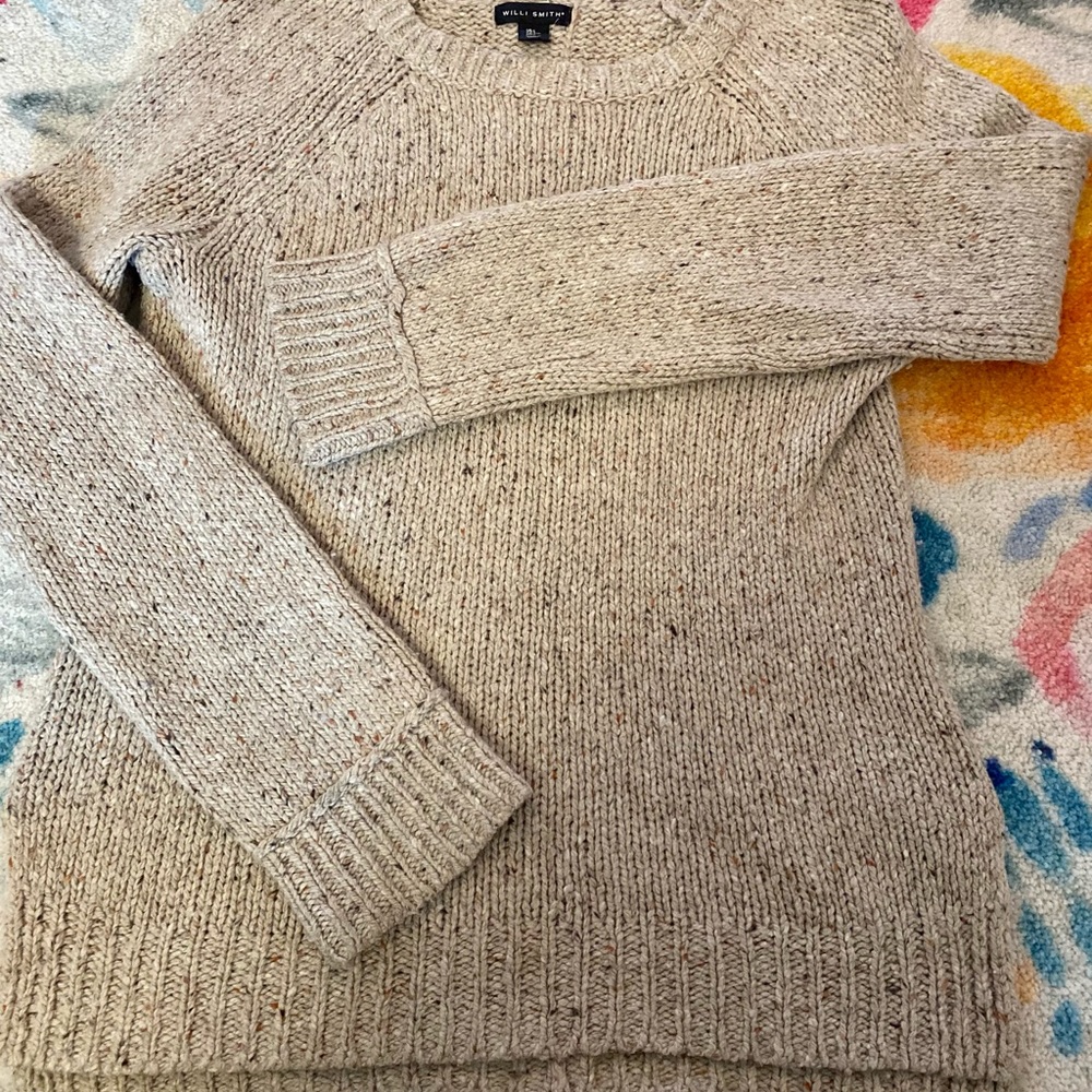 Sweater size M